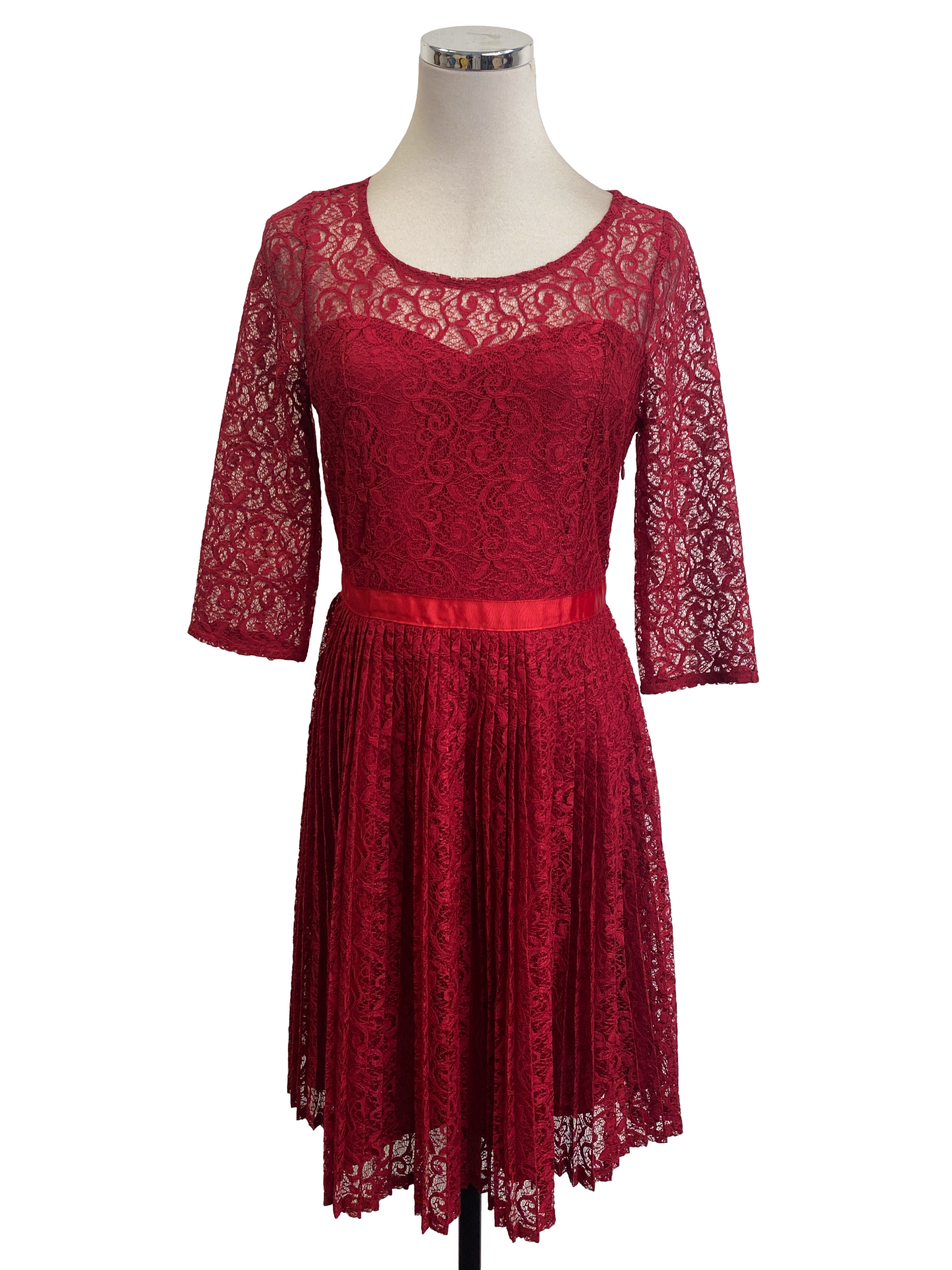Lipstick Red Knife Pleated Dress