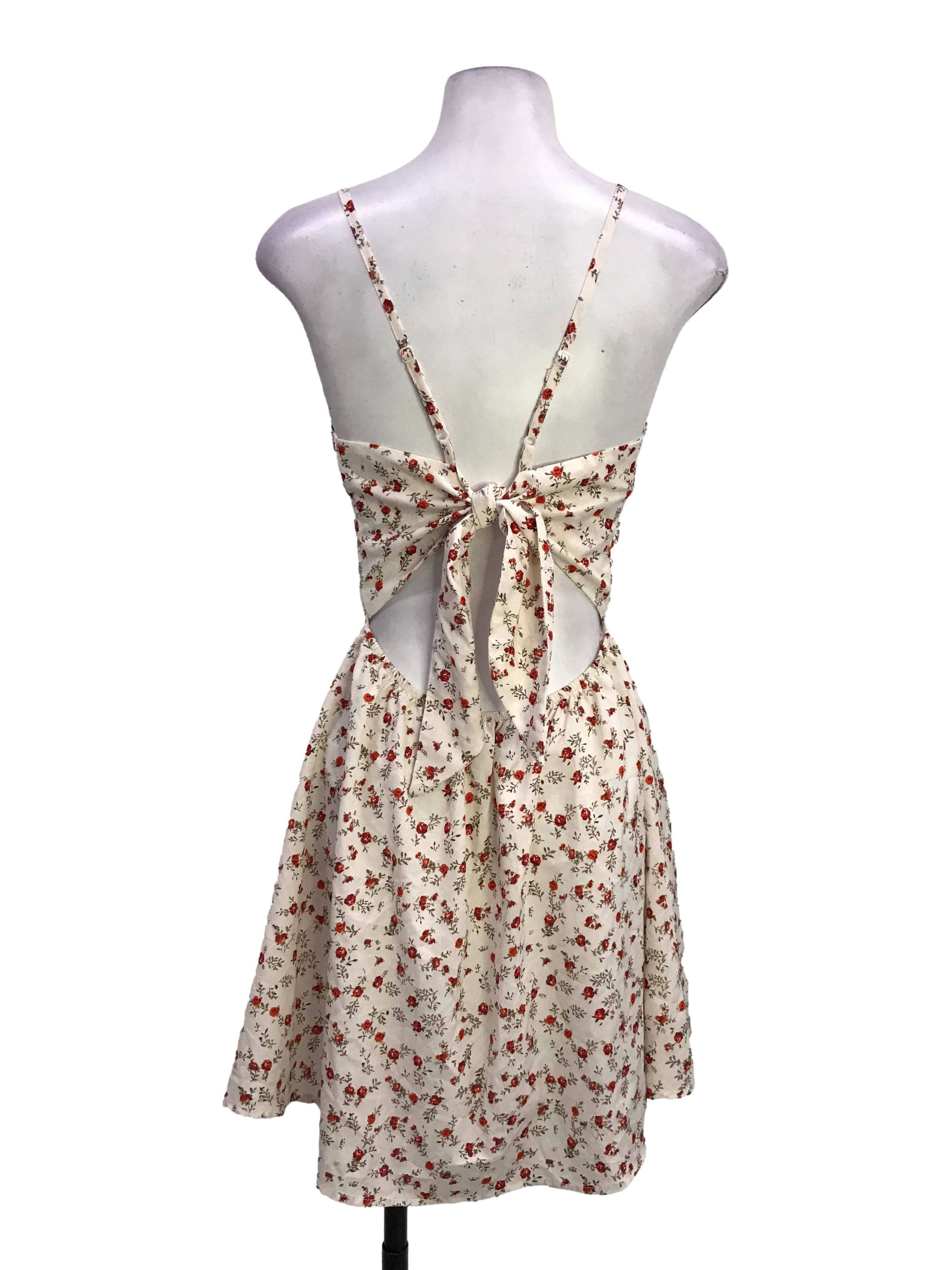 White Roses Twist Dress